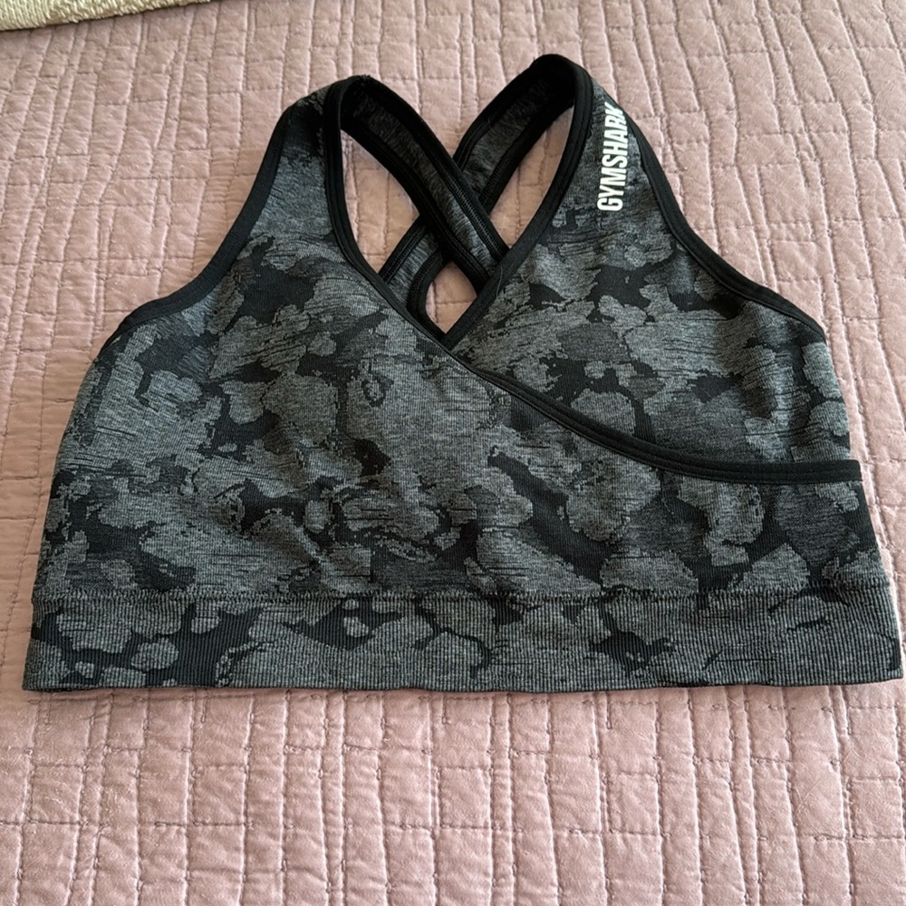 Sports bra